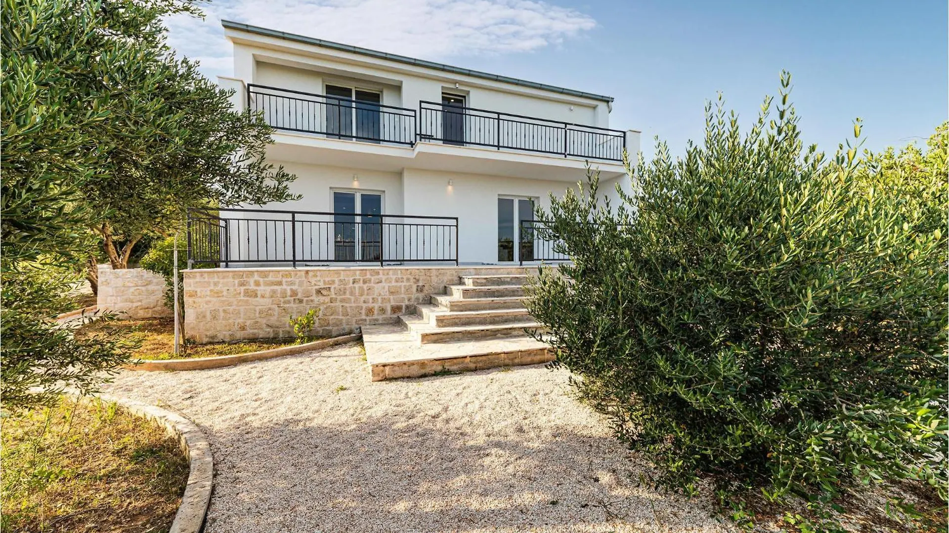 Holiday home 4 Bedroom Beautiful Home In Kastel Stafilic Croatia
